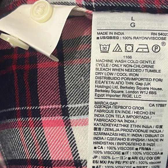GAP soft flannel so cozy - Picture 5 of 5